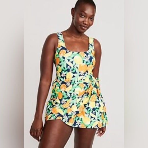 NWT Old Navy Wrap Front Swimsuit Fresh Squeezed Print Size Small. - Picture 2 of 7